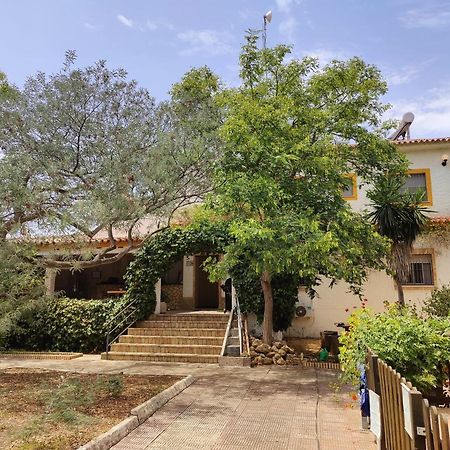 Cortijo Los Conquistadores Lucena Del Puerto Eksteriør billede